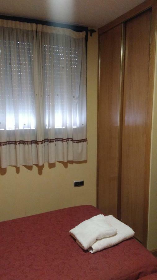 Hostal Puerta Del Valle Ла-Систернига Экстерьер фото